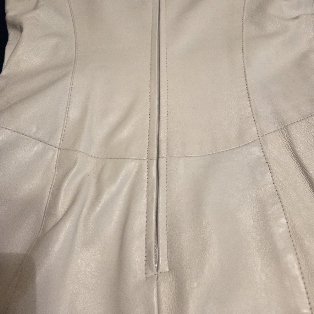 Vakko Sport White Leather Mini Dress - Picture 7 of 7